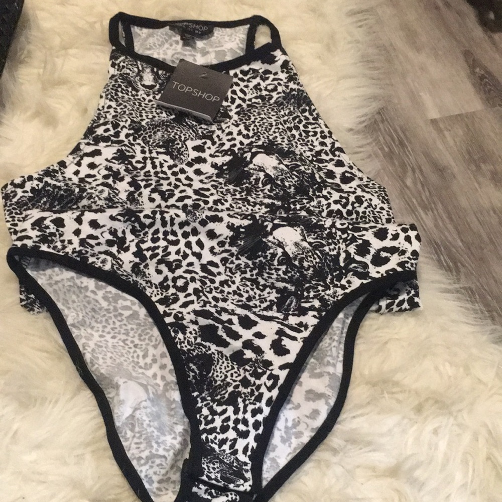 Topshop Leo